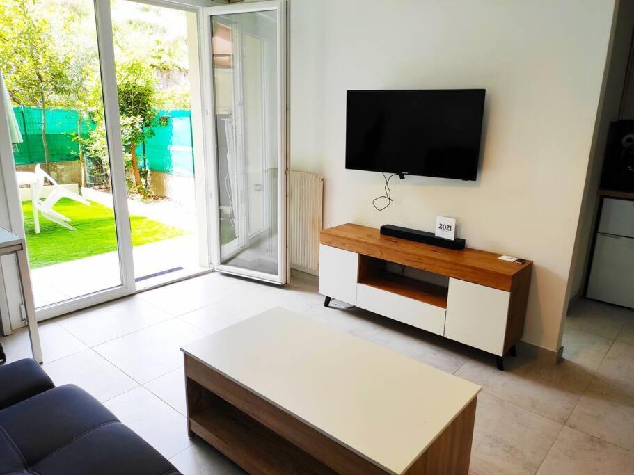 Menton, Appartement/Jardin, Proche Mer Et Centre Екстер'єр фото