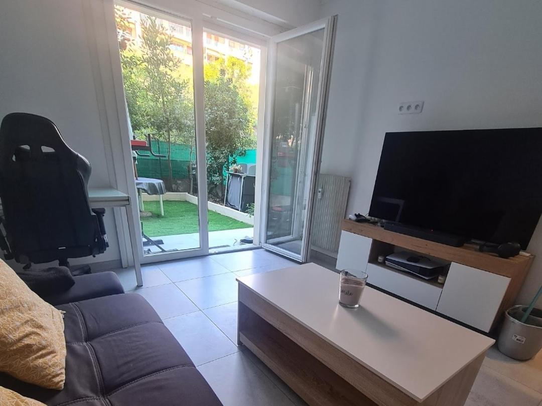 Menton, Appartement/Jardin, Proche Mer Et Centre Екстер'єр фото